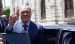 Si finge parente di Pietro Grasso <br /> e promette lavoro: arrestato item-thumbnail