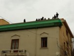 Bagheria, precari protestano sul tetto del Comune item-thumbnail